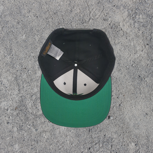 Canabis Snapback