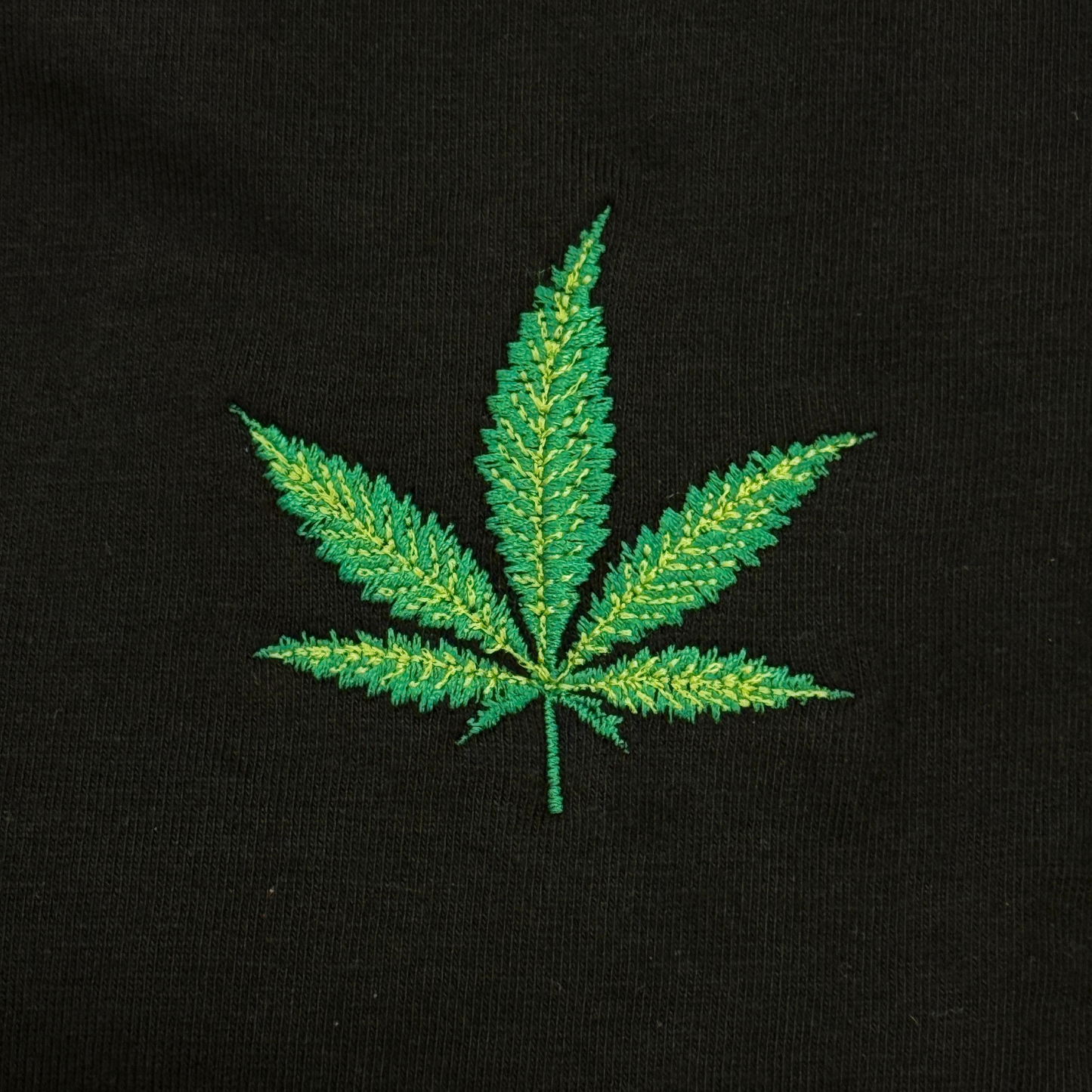 besticktes Cannabisblatt (Unisex Hoodie)
