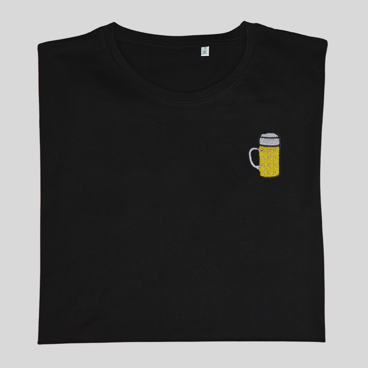gestickter Bierkrug (Herren T-Shirt)