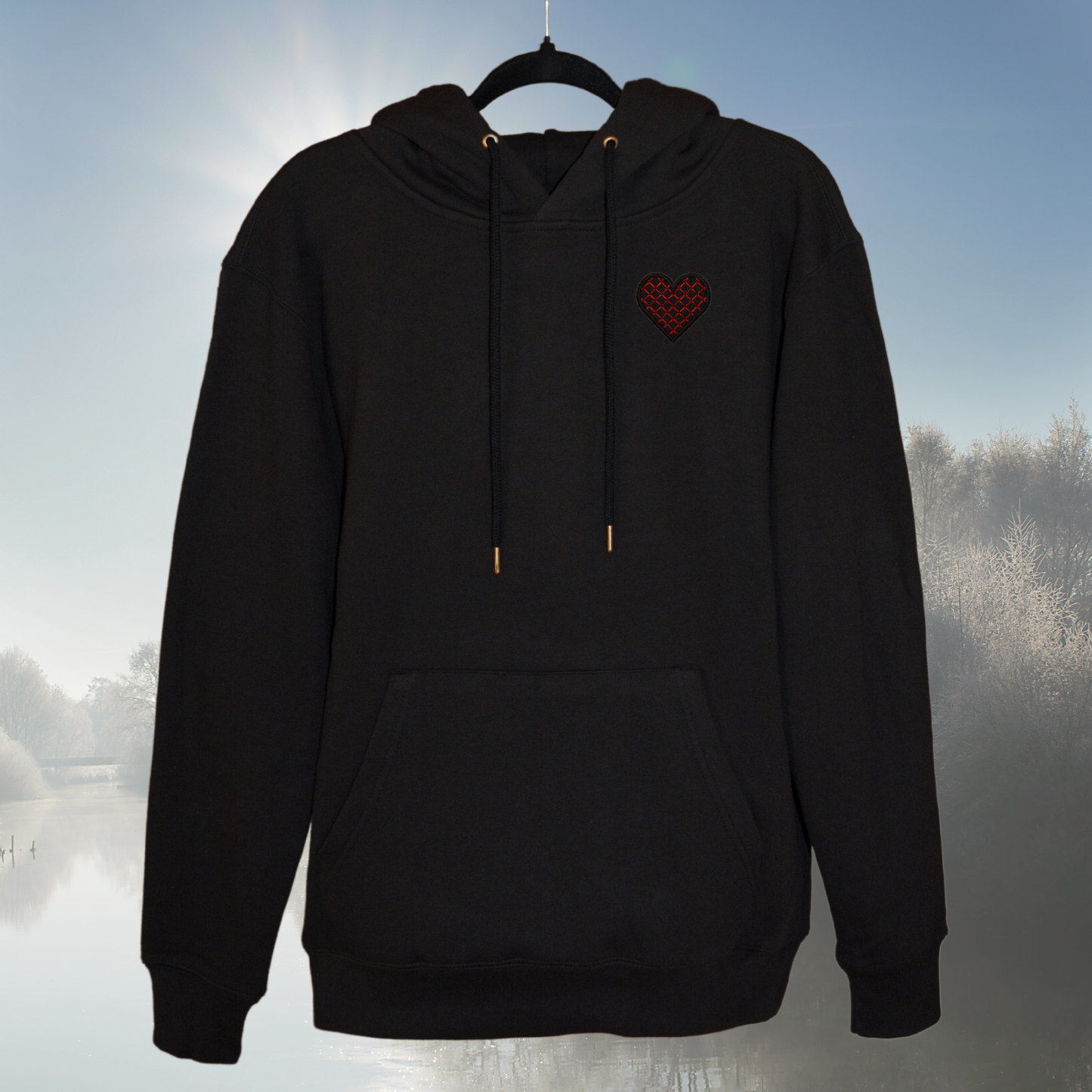 besticktes Herz mit Muster (Unisex Hoodie)